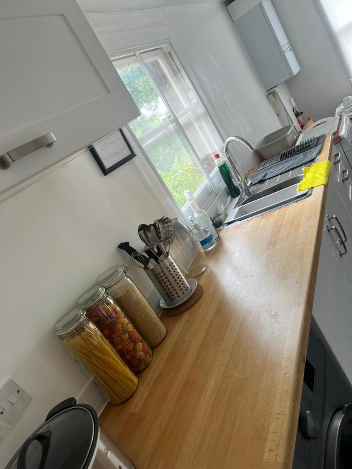 Apartment Lovely Large London